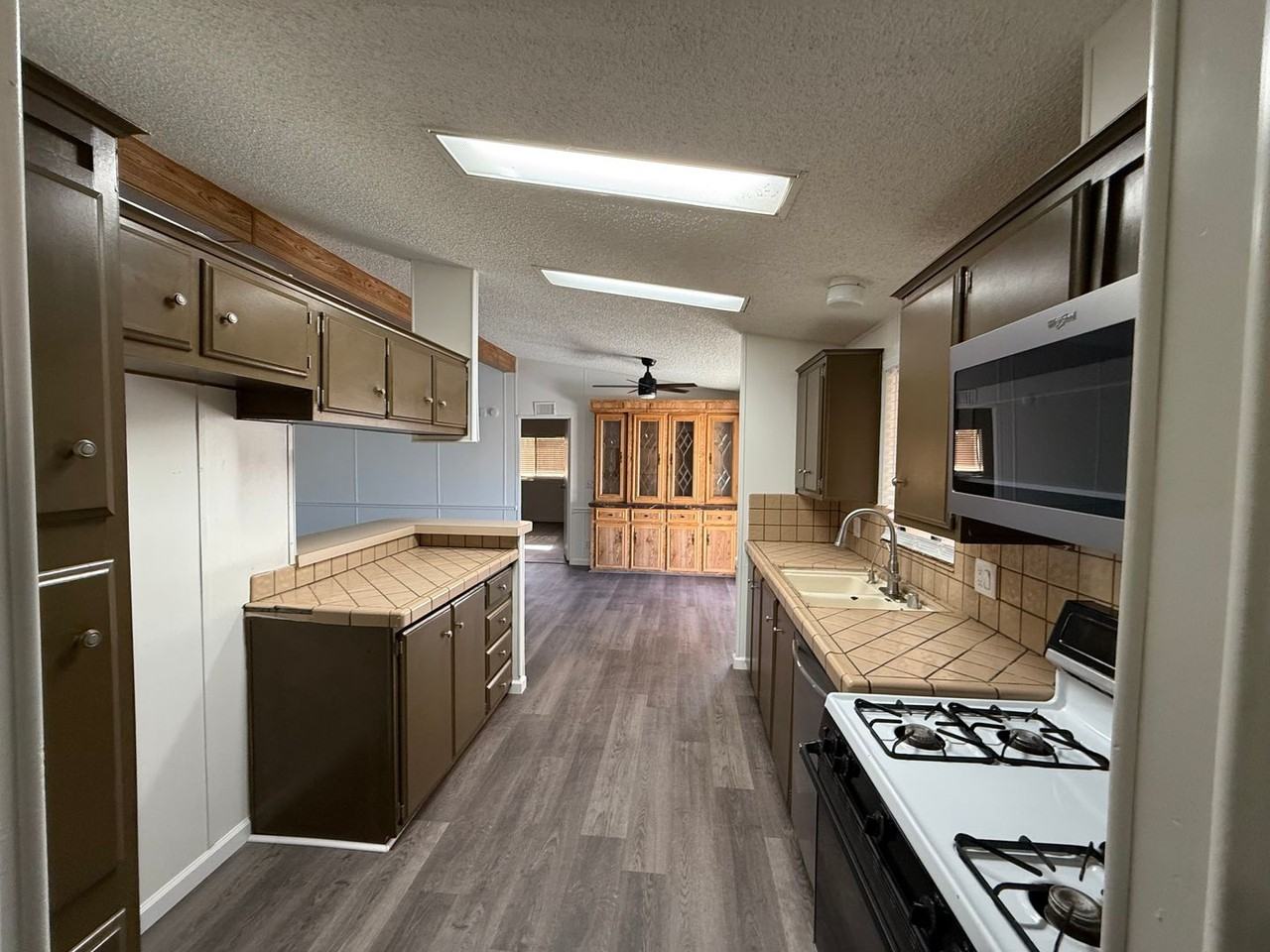 556 Palo Verde Drive - Photo 5 of 22