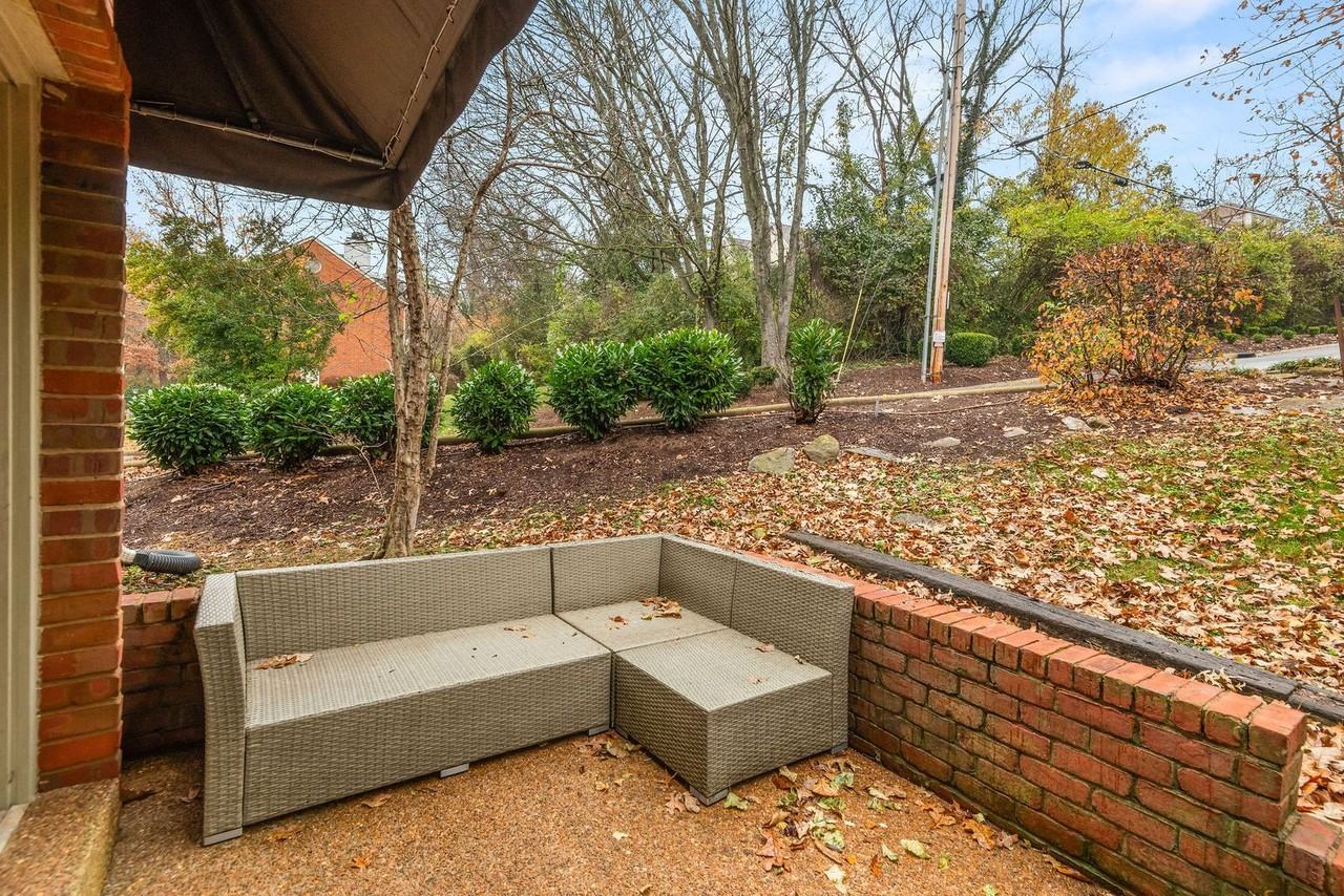 201 Westchase Dr - Photo 7 of 35