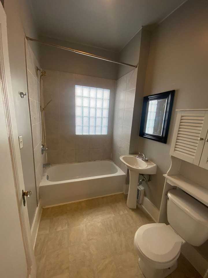 124 North Thornwood Avenue - Photo 4 of 6