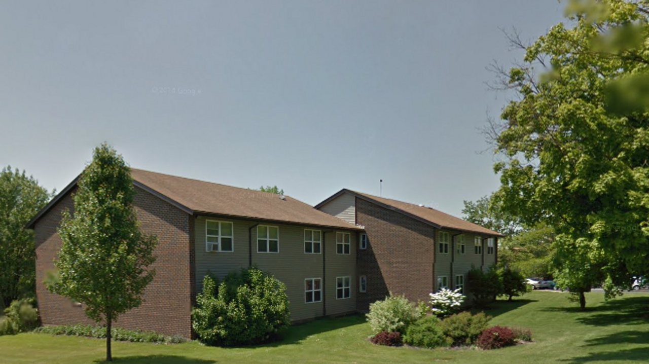 Courtsage GG LLC - Photo 2 of 7