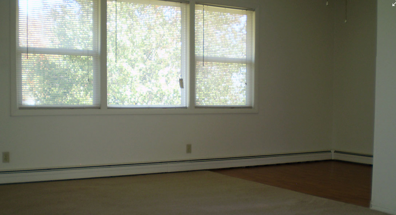 Courtsage GG LLC - Photo 4 of 7