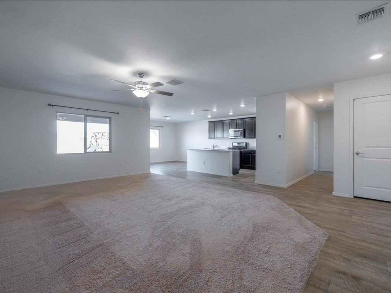 7548 West Portugal Place - Photo 3 of 28