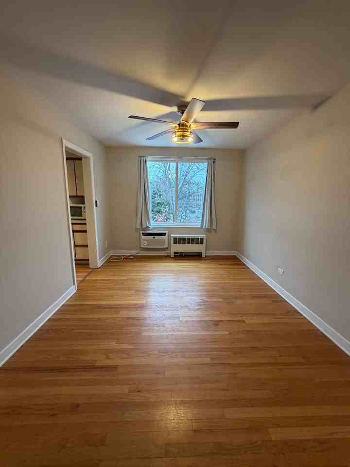 7400 North Sheridan Road #2A - Photo 7 of 17