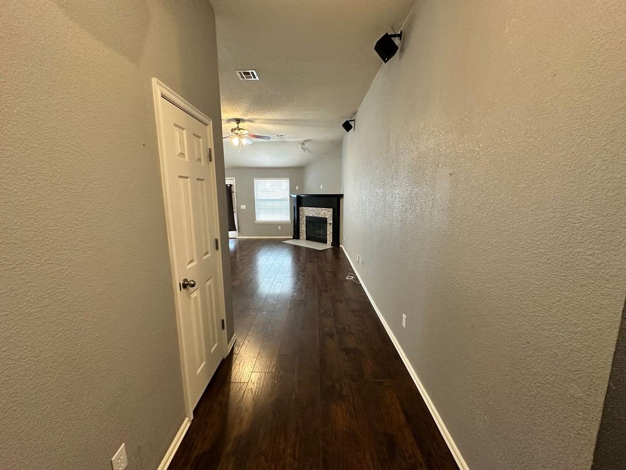 6020 Southeast 86th Street - Photo 3 of 29