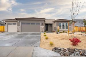 featured image of 935 Three Forks Ct