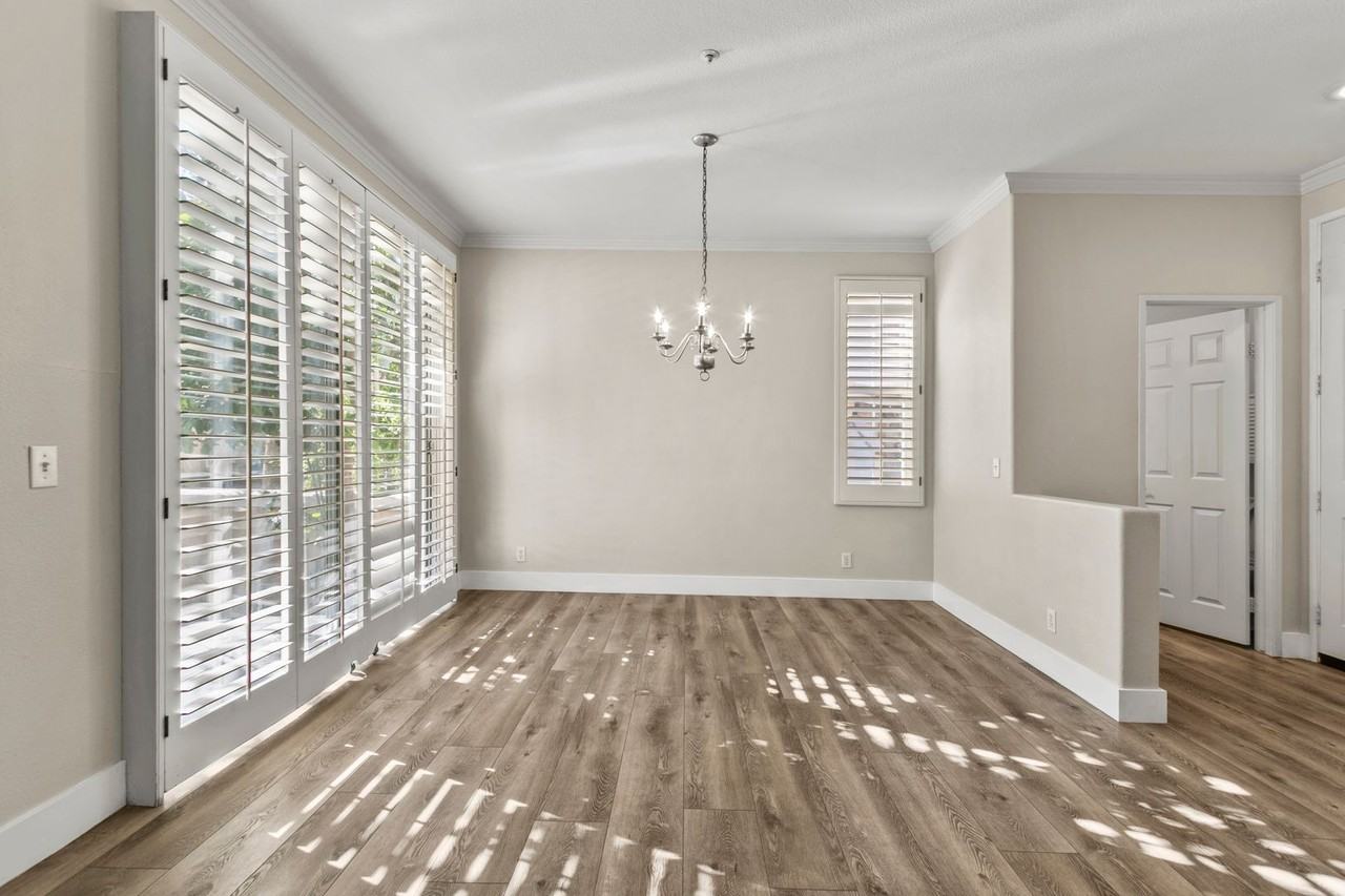 3336 East Rosedale Lane #D - Photo 3 of 15