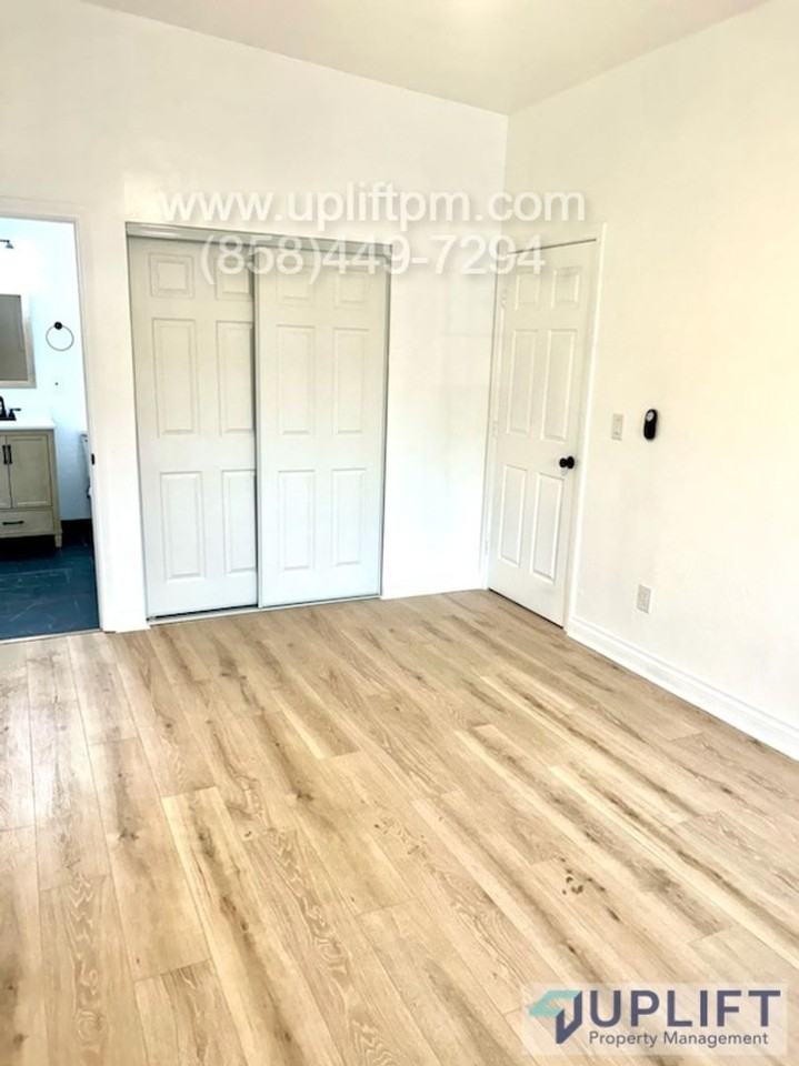 1236 Orkney Lane - Photo 3 of 5