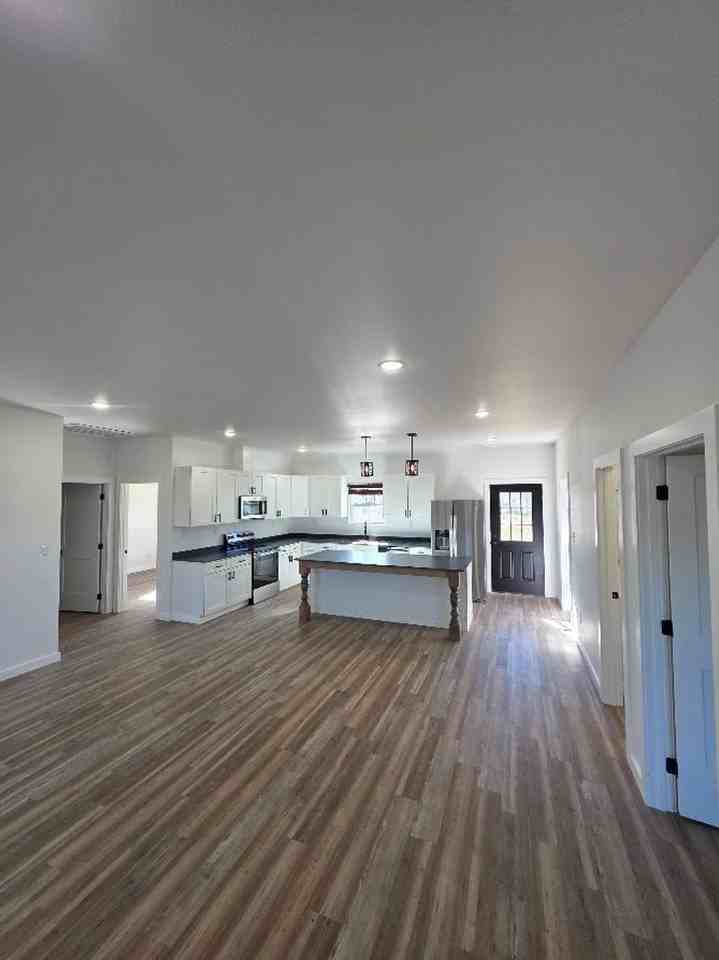 690 Tabor Loop - Photo 6 of 20