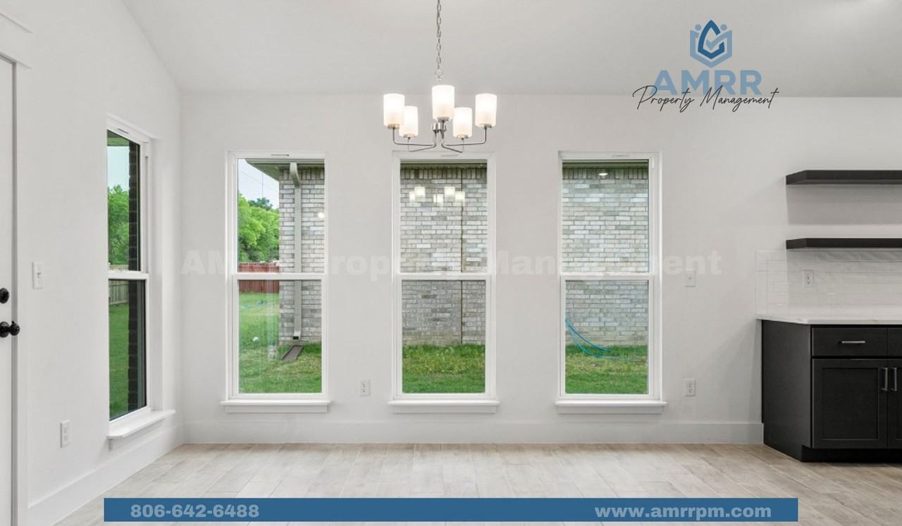 1816 Porter Street - Photo 6 of 24