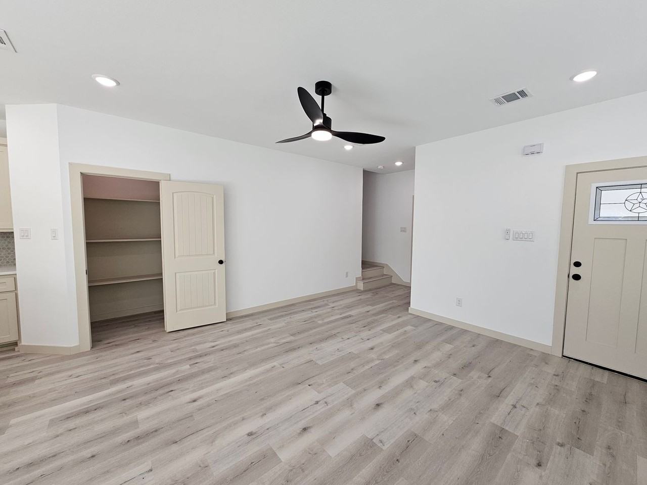 1319 Fletcher Street - Photo 7 of 39