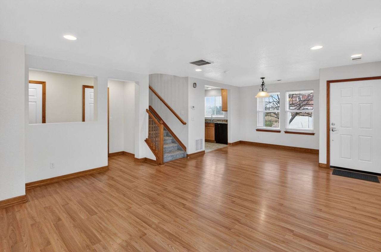 1226 South Quintero Court - Photo 7 of 25