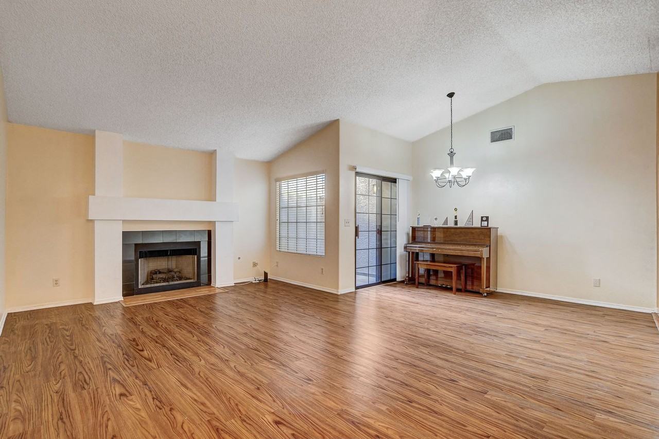 2837 Autumn Haze Lane - Photo 4 of 25