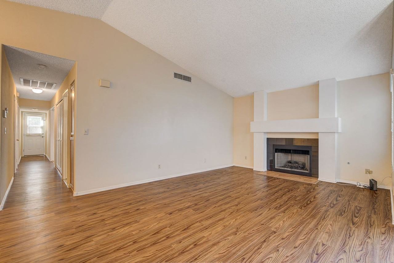 2837 Autumn Haze Lane - Photo 5 of 25