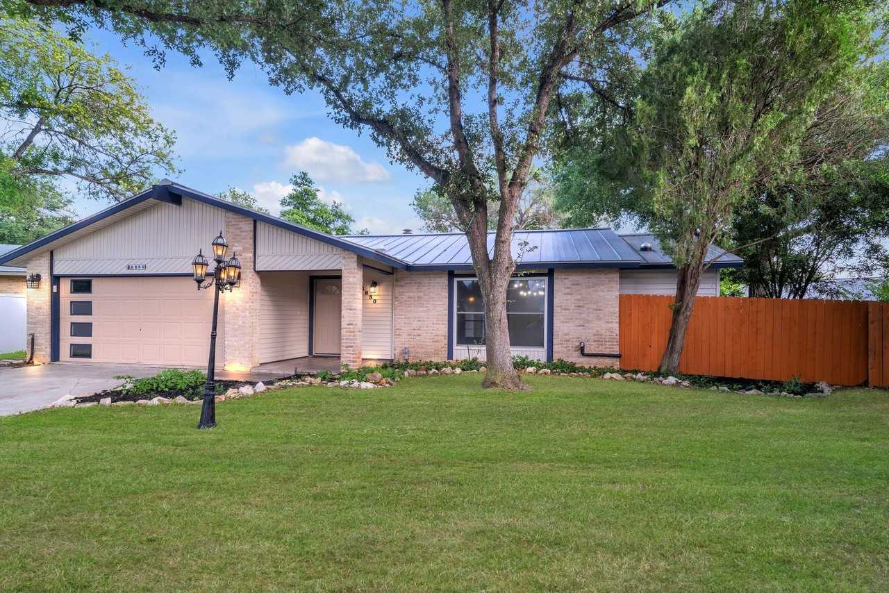 6850 Agua Calientes - Photo 3 of 50