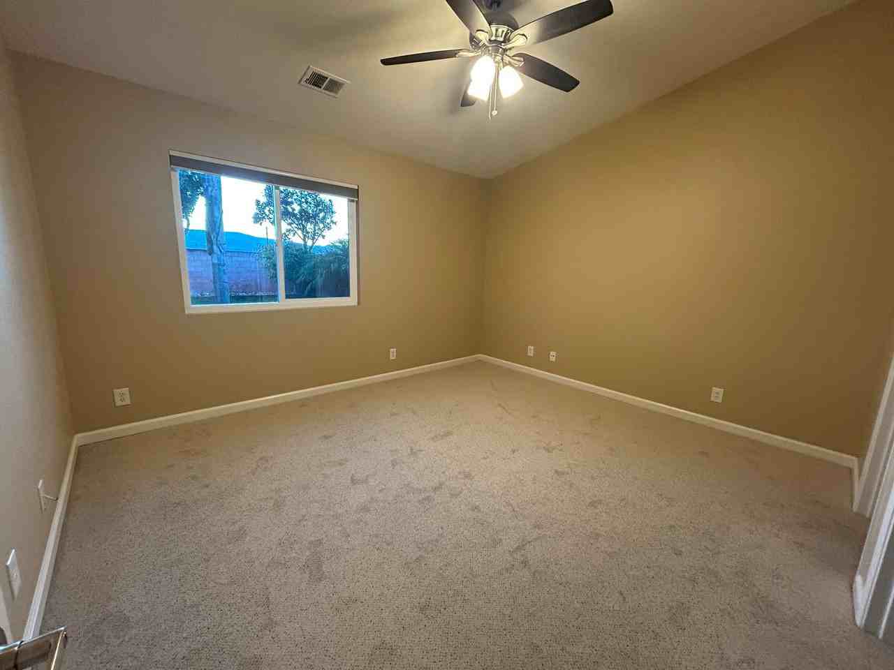 2360 Valley View Road - Photo 5 of 10