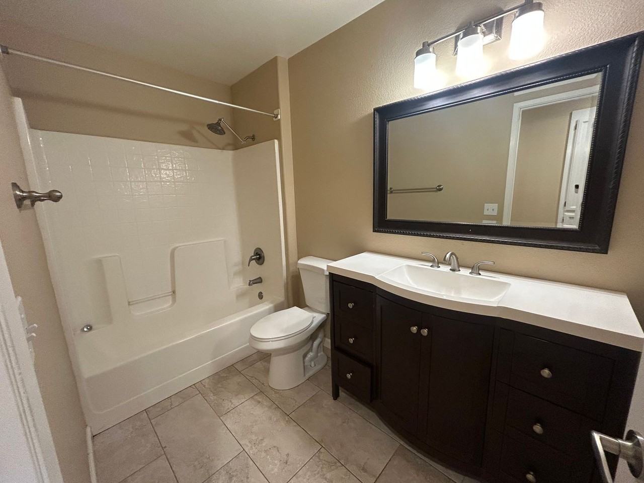 2360 Valley View Road - Photo 7 of 10