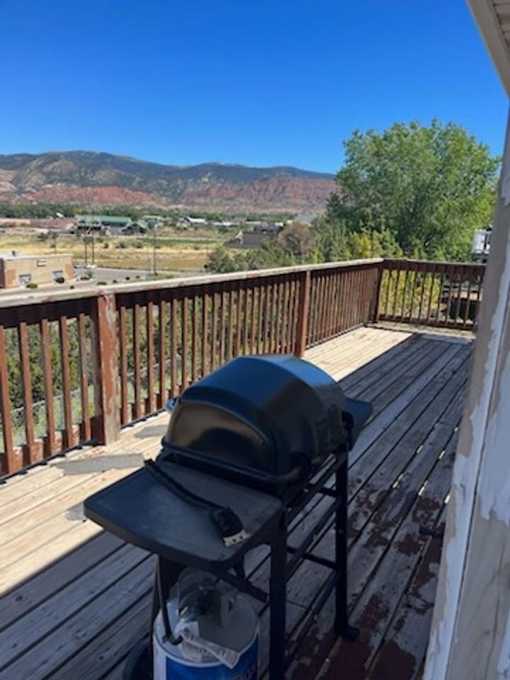 2186 Skyview Drive - Photo 2 of 13