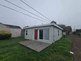 featured image of 1132 Henderson Street