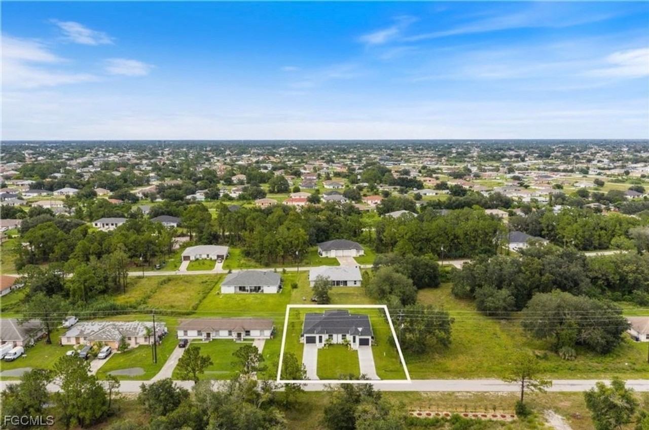 1025 Meadow Road - Photo 6 of 27