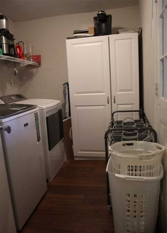 5135 Delivau Drive - Photo 4 of 6