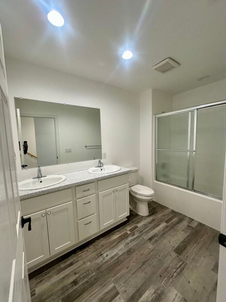 4008 Hilyard Ave - Photo 2 of 23