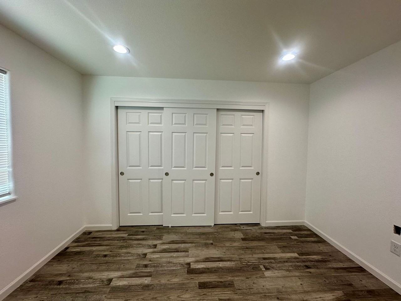 4008 Hilyard Ave - Photo 3 of 23