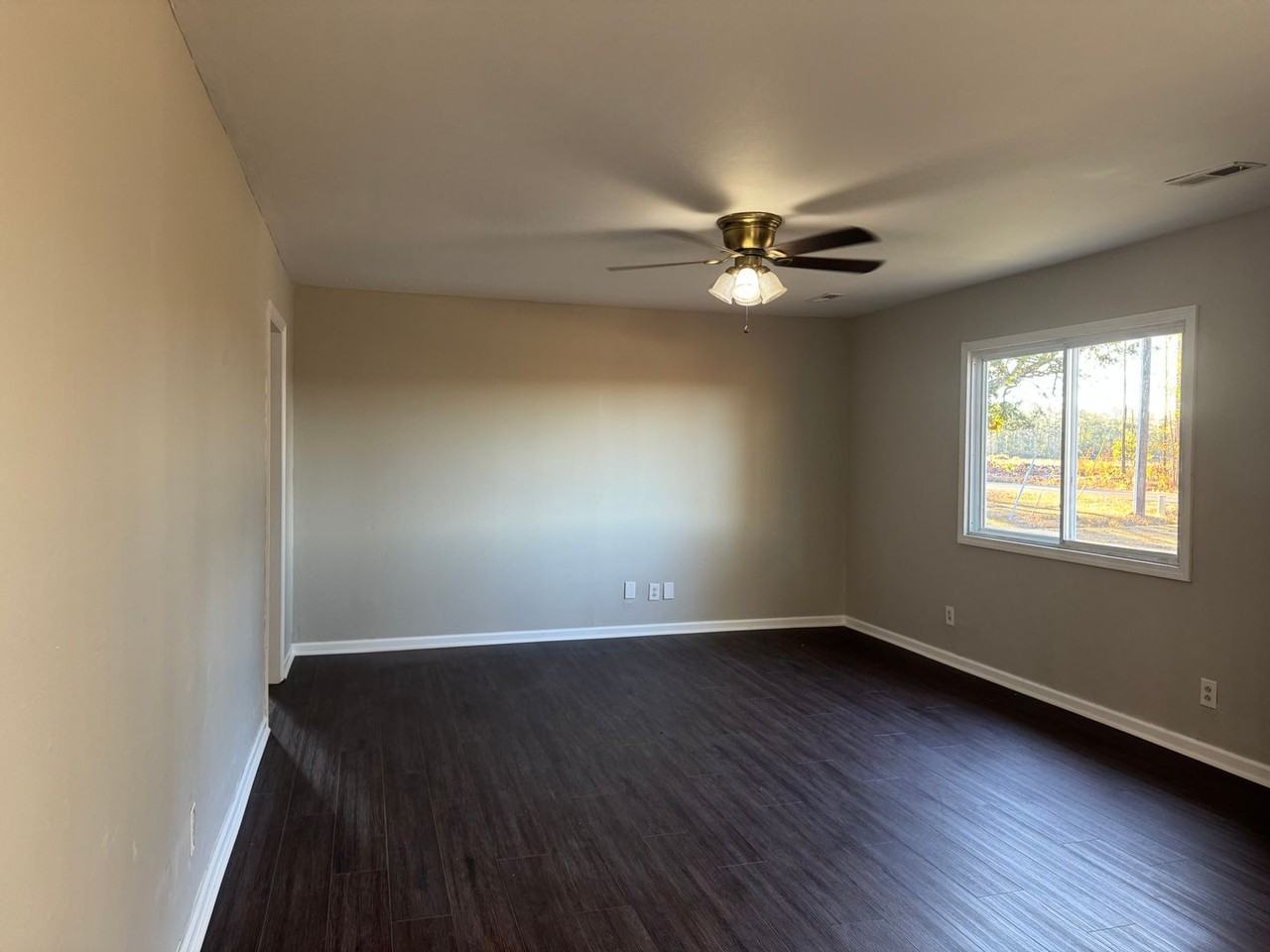 210 Scott Town Road - Photo 4 of 28