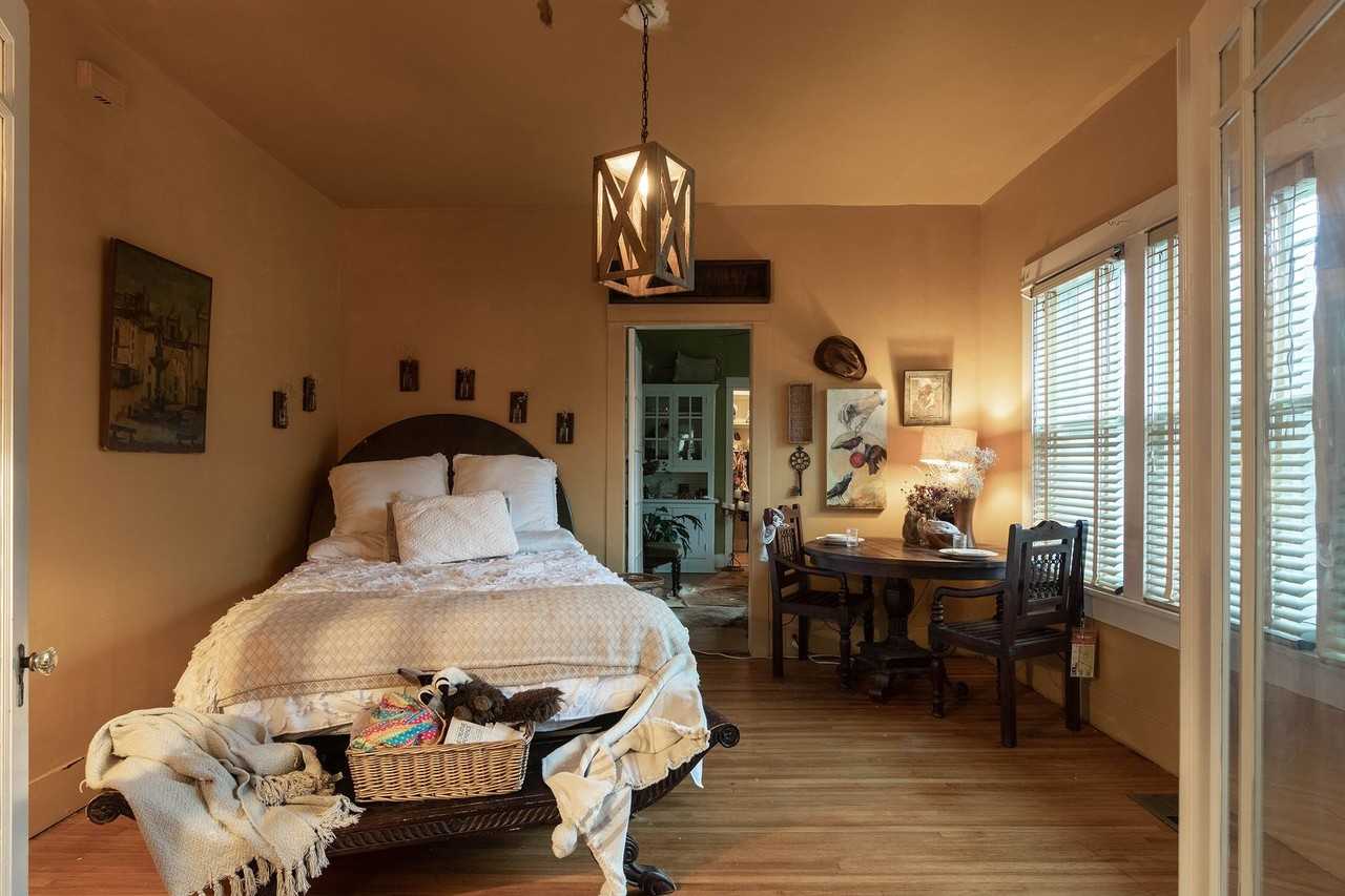 108 Blount Street - Photo 6 of 18