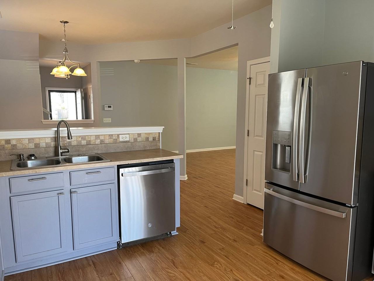 275 Cameron Street - Photo 7 of 24