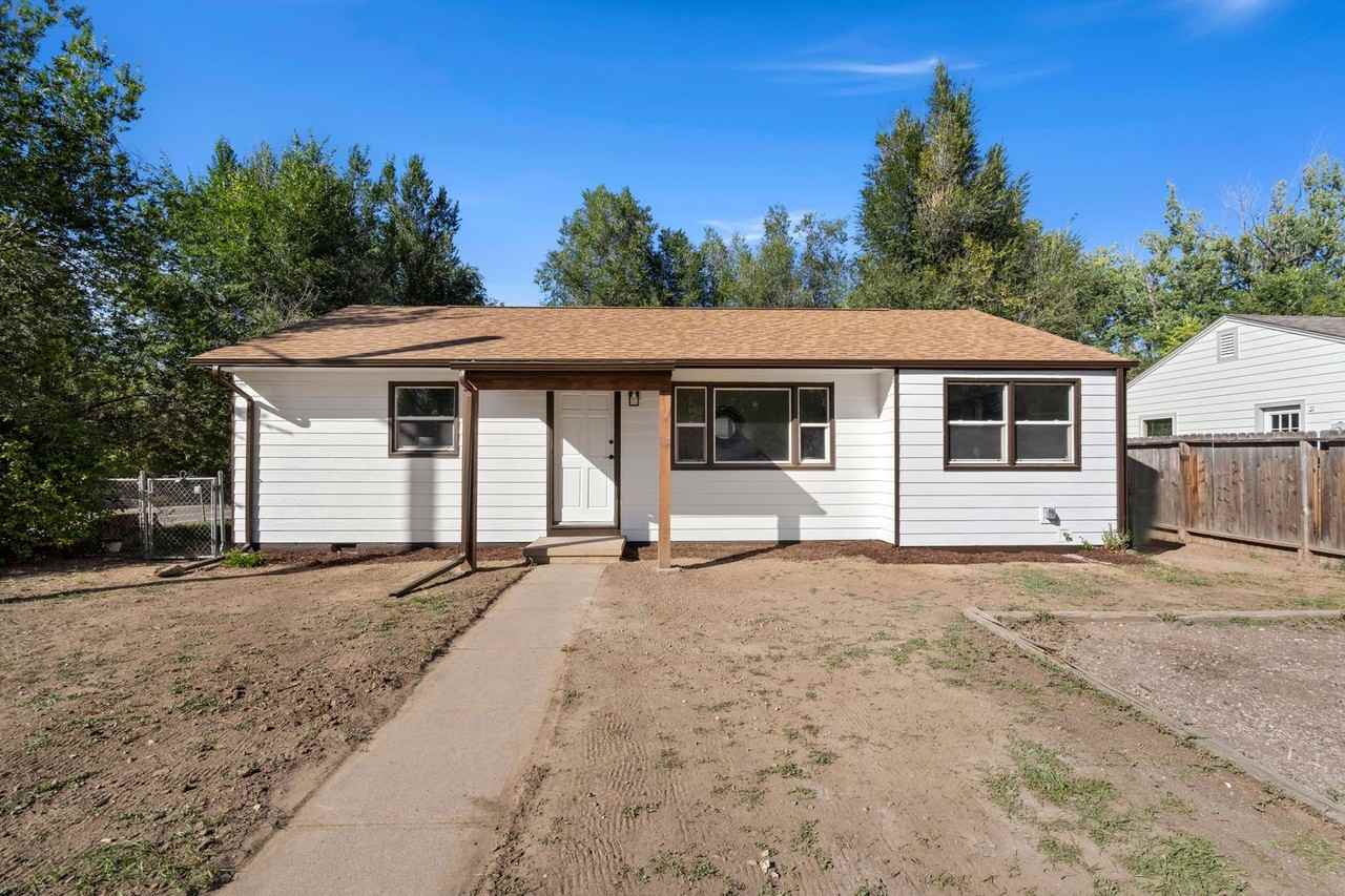 1116 Beech Street - Photo 2 of 26