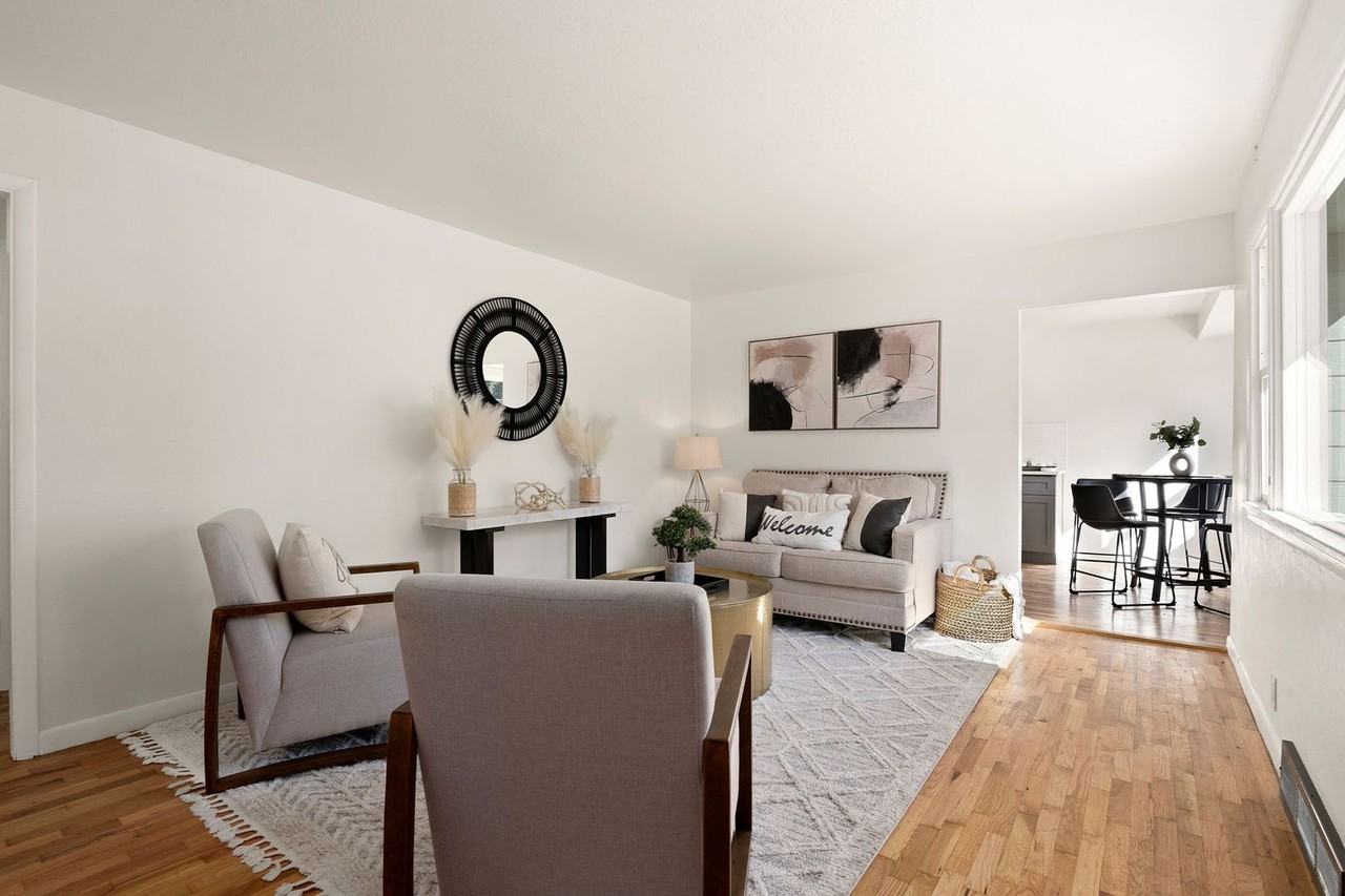 1116 Beech Street - Photo 4 of 26