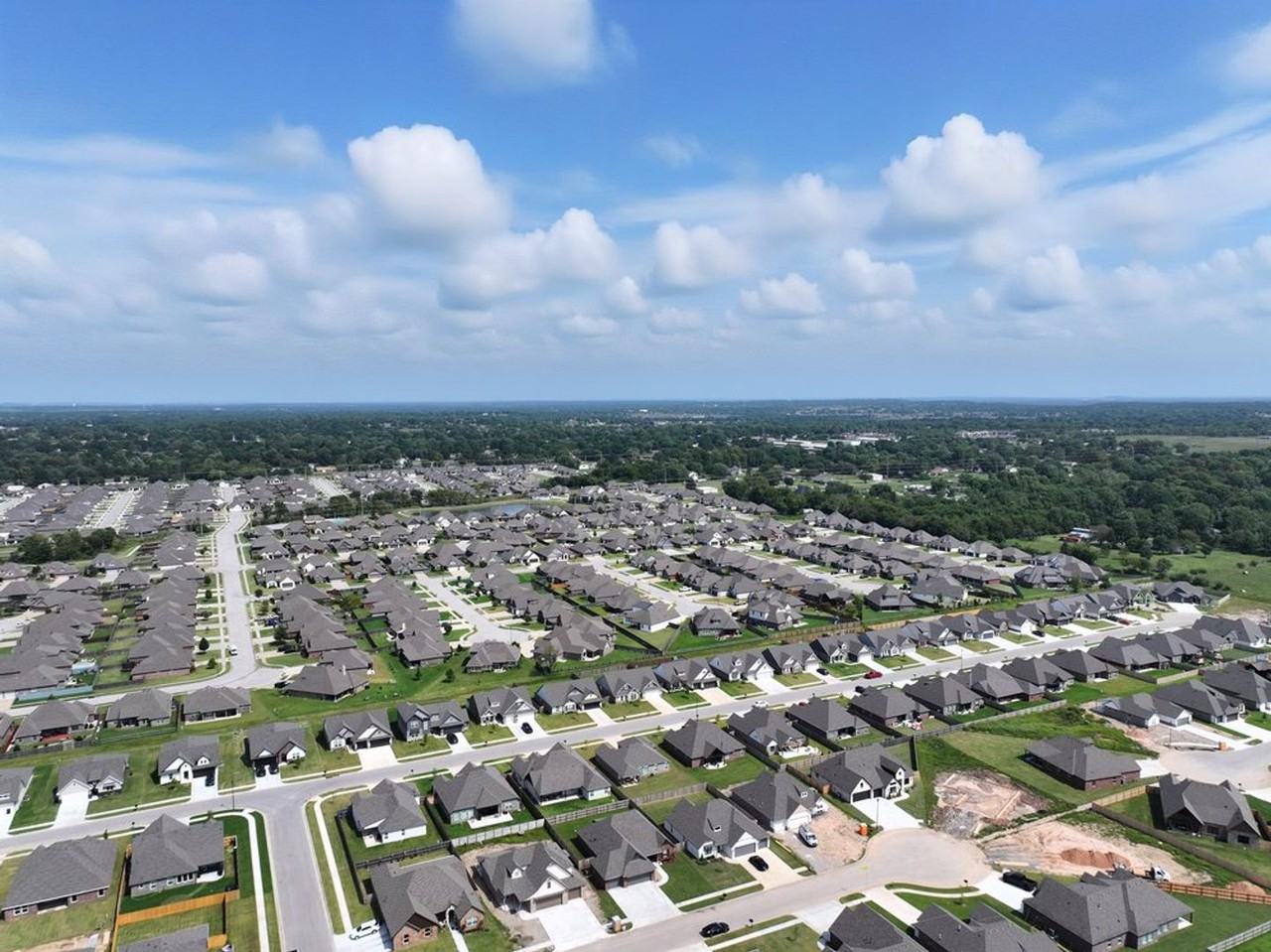 23073 East 106th Street South - Photo 4 of 50