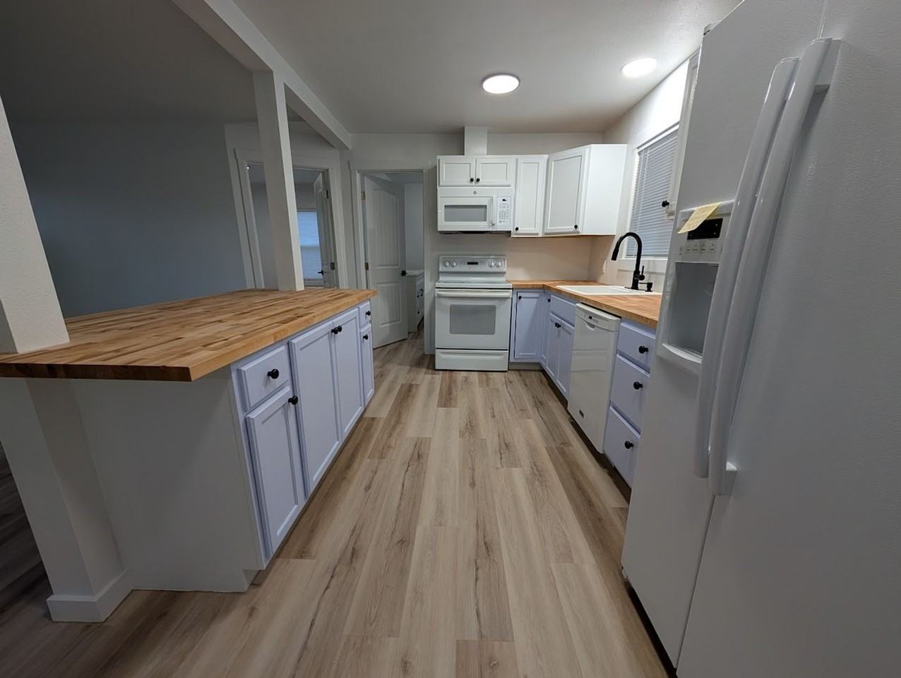 3405 10th Street - Photo 6 of 18