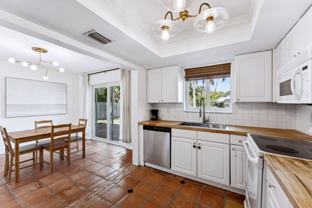 239 Southeast 34th Avenue - Photo 1 of 1