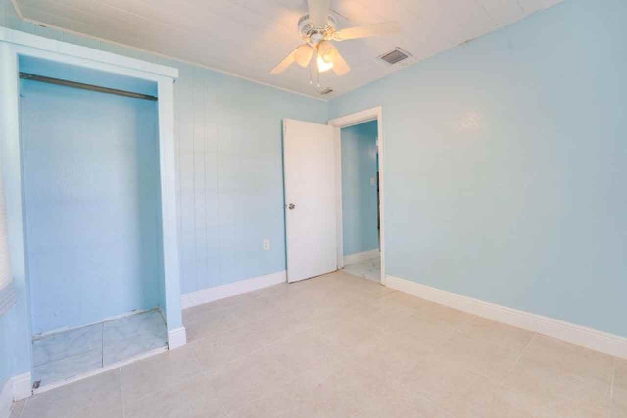 813 Truman Street - Photo 7 of 18