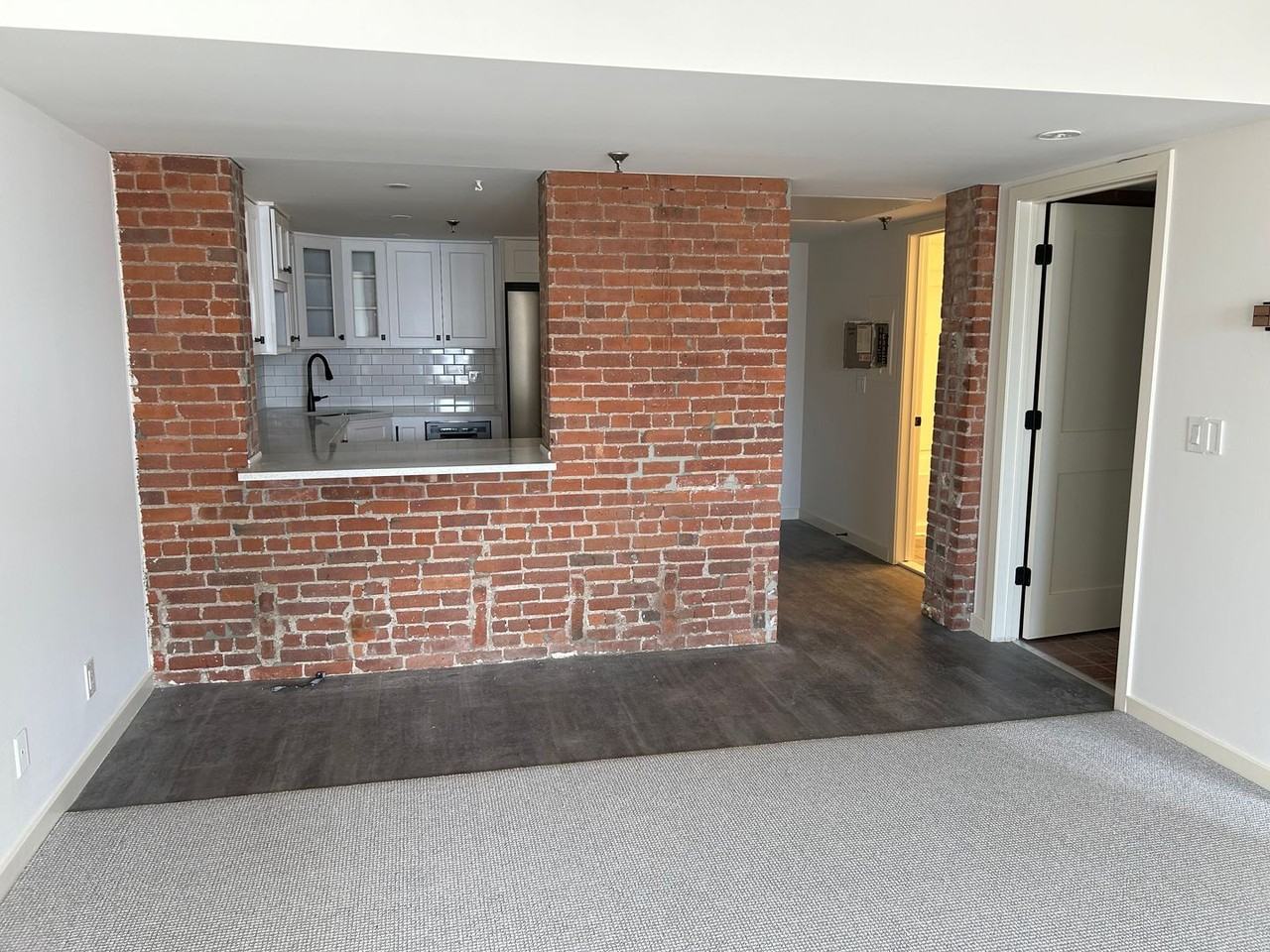 Trolley - Photo 3 of 14