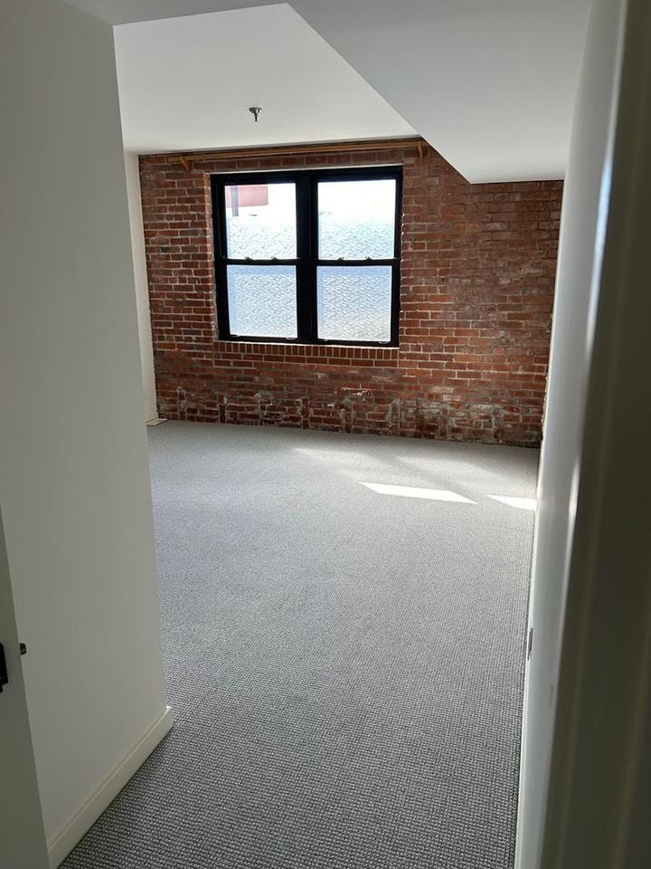 Trolley - Photo 6 of 14