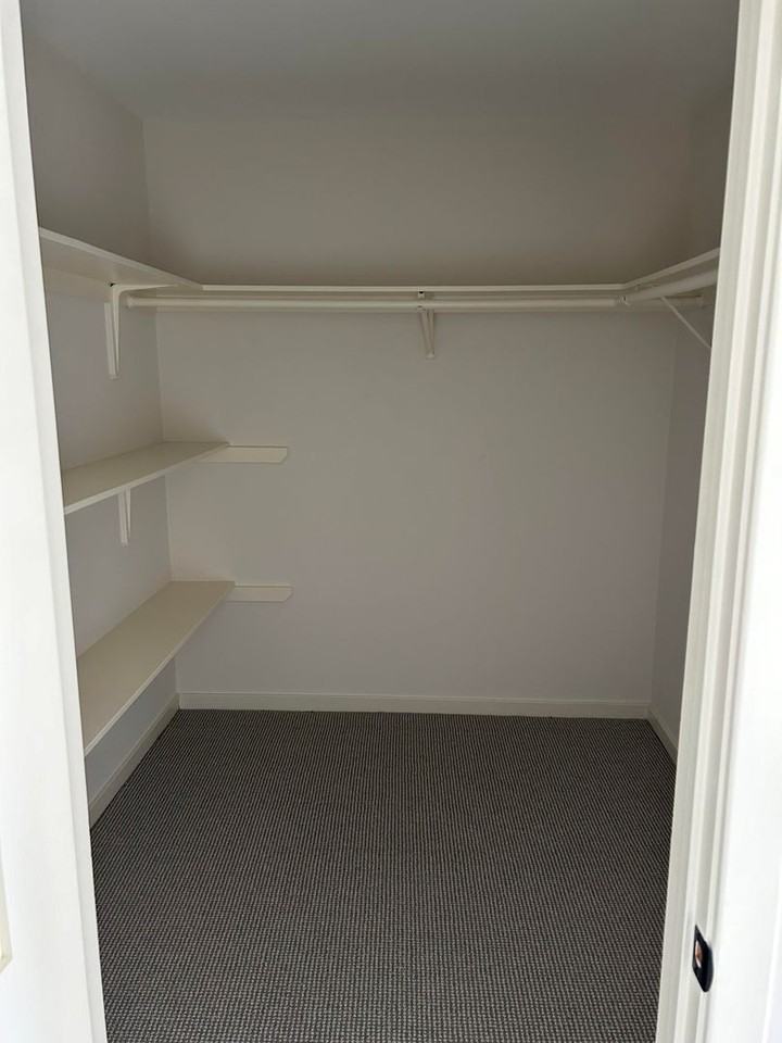 Trolley - Photo 7 of 14