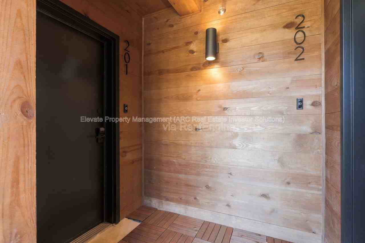 844 Nw 43rd St #202 - Photo 2 of 39