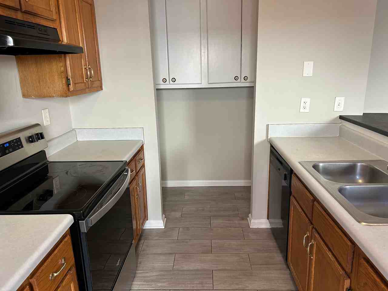 7122 Village Ln - Photo 2 of 13