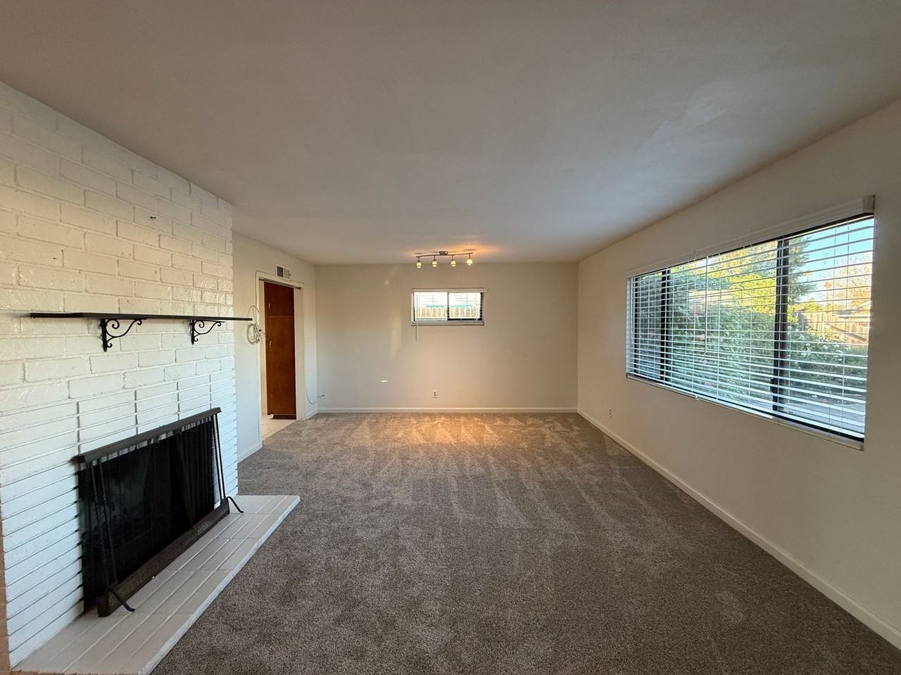 3729 Bryce Place - Photo 5 of 44