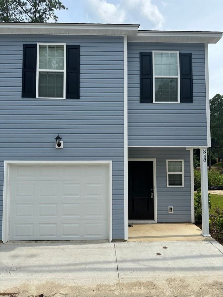 348 Bahama Loop - Photo 2 of 50