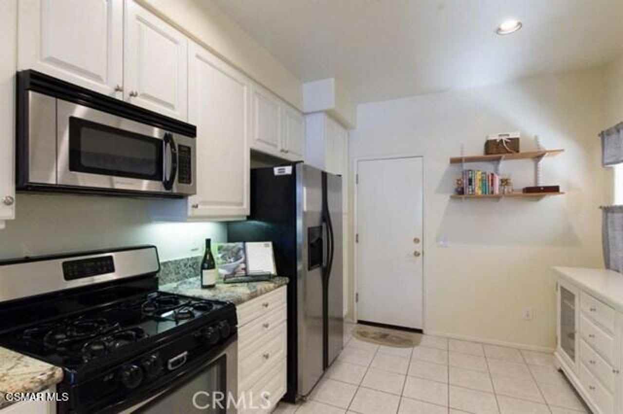 417 Zeno Way - Photo 6 of 15