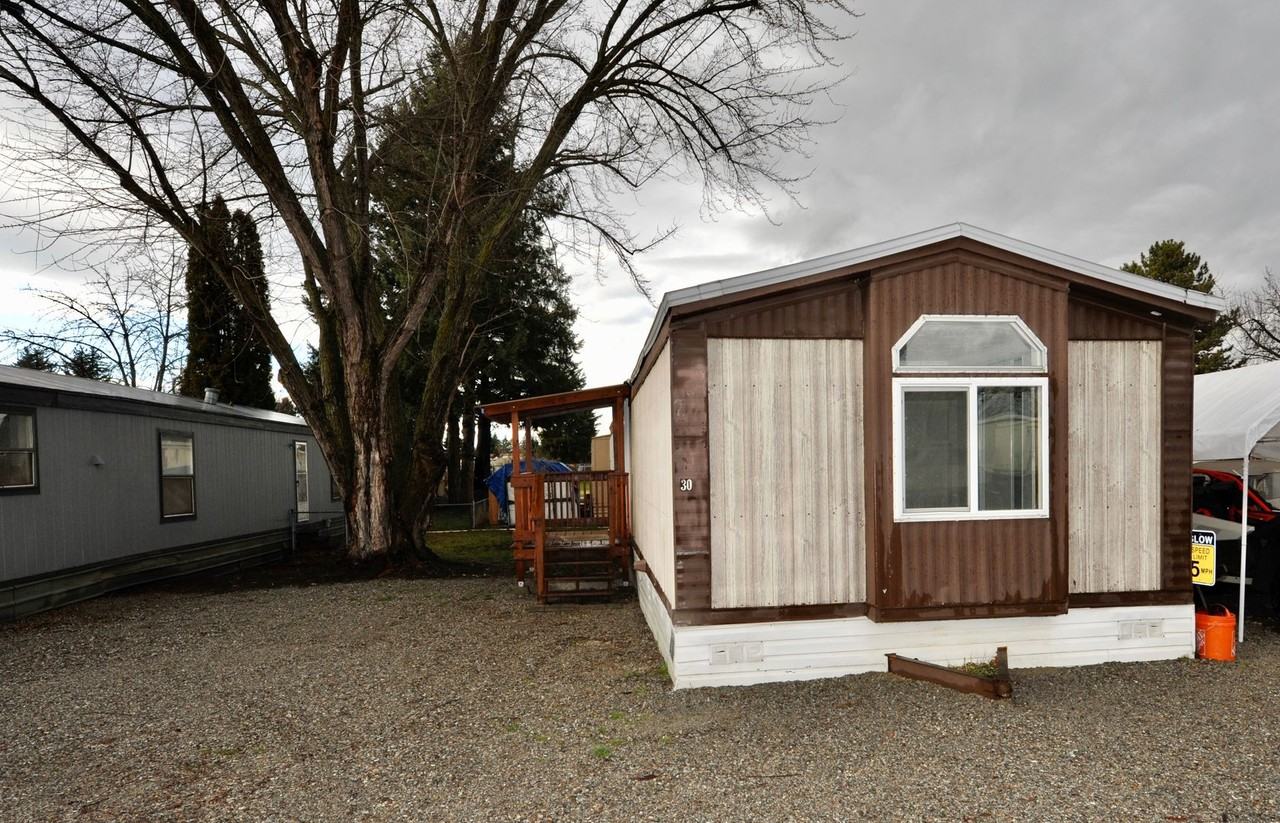 1952 East 12th Avenue - Photo 3 of 28