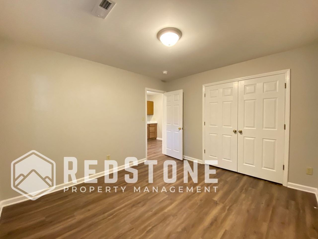 221 Quintas Avenue #D - Photo 6 of 12