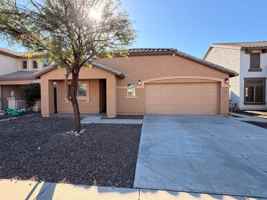 featured image of 7223 W Raymond St