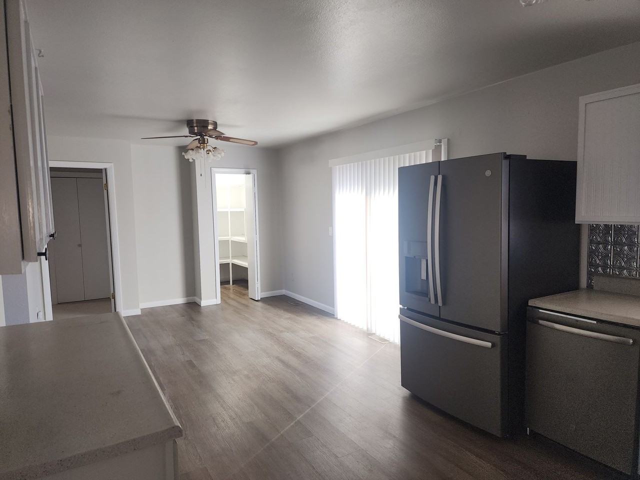 366 Berwick Avenue - Photo 4 of 18