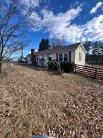 featured image of 1244 Mountain View Road