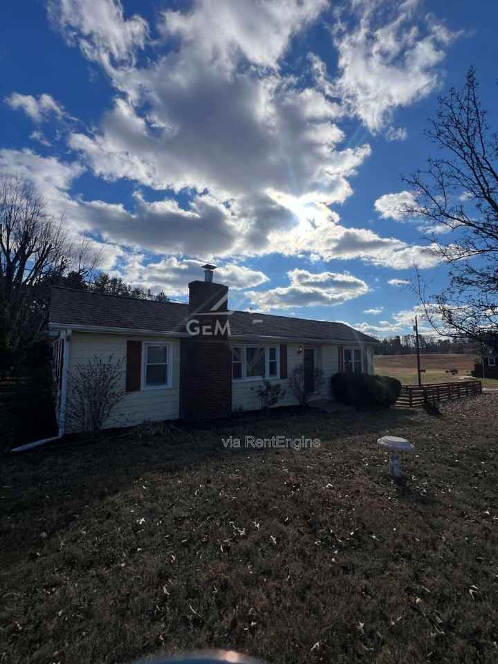 1244 Mountain View Road - Photo 2 of 47