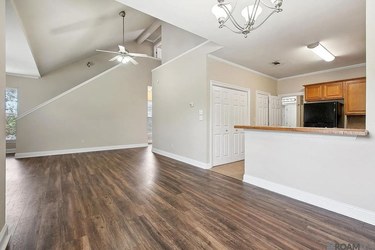 7300 Burbank Drive - Photo 5 of 10